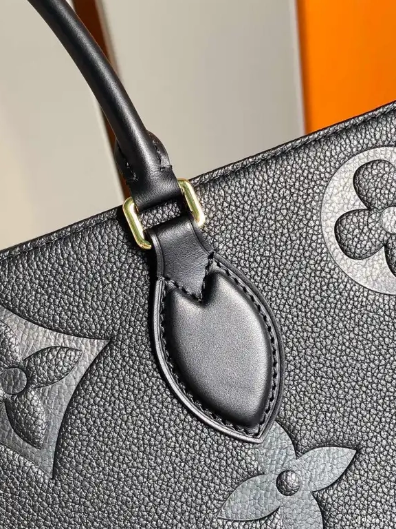 WIS VUITTON CABAS ONTHEGO GM LOUIS 0605